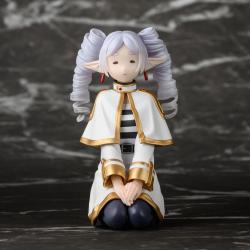 Frieren: Beyond Journey's End Estatua PVC PM Perching I have ringlets now Clear Ver. heo Exclusive 10 cm