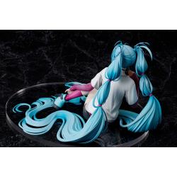 Hatsune Miku Estatua 1/4 Yoneyama Mai The Latest Street Style "Cute" Limited Edition 17 cm