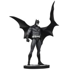 DC Direct Estatua a Batman Black & White Batman (by Jorge Jimenez) 27 cm