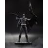 DC Direct Estatua a Batman Black & White Batman (by Jorge Jimenez) 27 cm