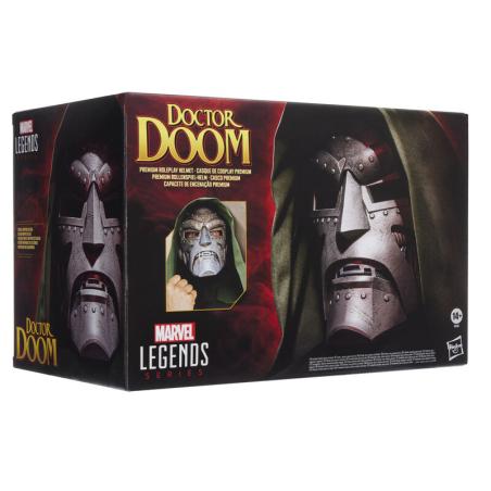 Casco premium Doctor Doom Marvel Legends