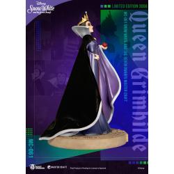 Disney Snow White and the Seven Dwarfs Estatua Master Craft Queen Grimhilde 41 cm