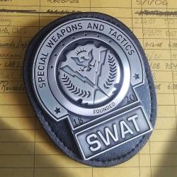 Batman The Dark Knight Réplica 1/1 Gotham City SWAT Badge Limited Edition
