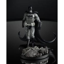 DC Direct Estatua 1/10 Batman by Bjorn Barends (Black White) 18 cm