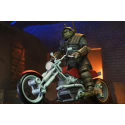 Tortugas Ninja (The Last Ronin The Lost Years) Figura Casey Marie with Last Ronin Motorcycle 18 cm