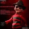 Mezco Living Dead Dolls “Freddy Krueger” con sonido