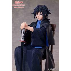 Demon Slayer: Kimetsu no Yaiba Estatua Giyu Tomioka 16 cm
