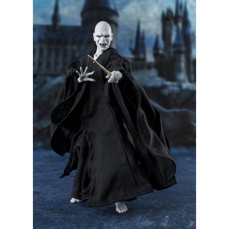 Harry Potter y el cáliz de fuego Figura S.H. Figuarts Lord Voldemort 15 cm