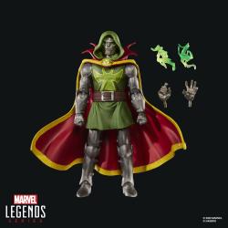Figura Emperor Doom Marvel Legends Series 15cm