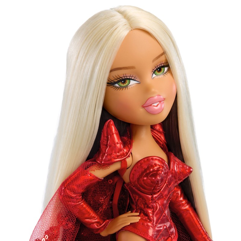 Bratz x Lola Indigo