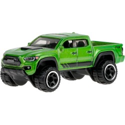 Hot Wheels Silver series JCB72  20 Toyota Tacoma  2/5