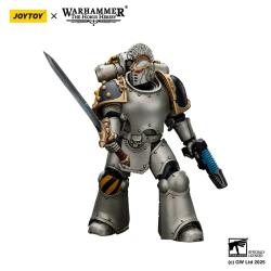 Warhammer The Horus Heresy Figura 1/18 lron Warriors Command Squad Chosen with Legion Standard 12 cm