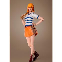 Figura S.H Figuarts Nami One Piece 15cm