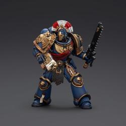 Warhammer 40,000: Space Marine 2 Figura Ultramarines Relic Secundus Armour 20 cm