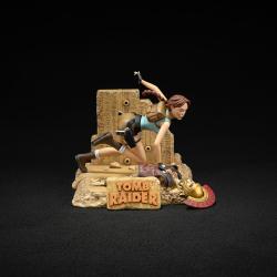 Tomb Raider 1996 Estatua PVC Lara Croft Classic Era 17 cm
