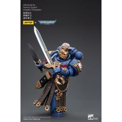 Warhammer 40k Figura 1/18 Ultramarines Honour Guard Chapter Champion 12 cm