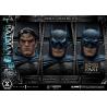 DC Comics Estatua 1/3 Throne Legacy Collection Batman Tactical Throne Ultimate Bonus Version 57 cm